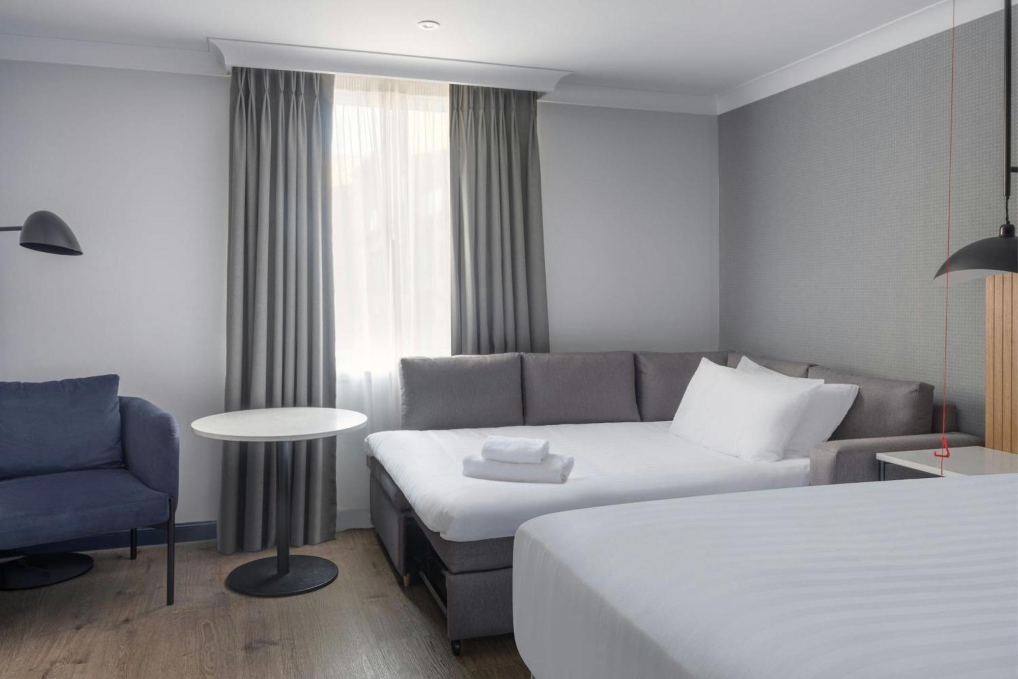 Edinburgh Marriott Hotel Holyrood — Bilder 1